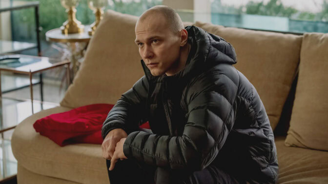 En rysk filmstjärna som kommit till Hollywood för att stanna.