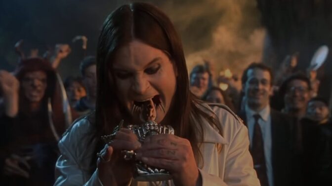 Ozzy Osbourne i "Little Nicky". 