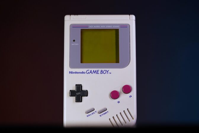 Game Boy släpptes 1989.