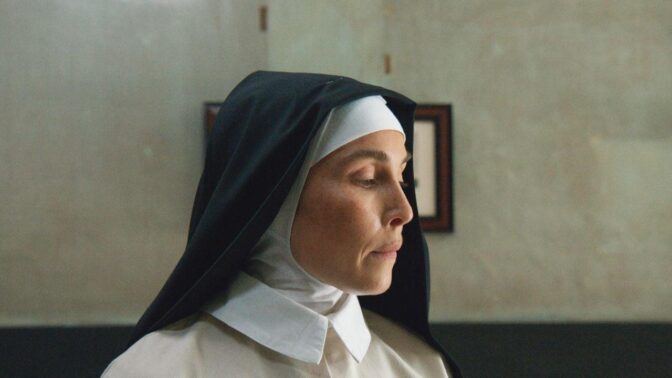 Noomi Rapace i "Mother"