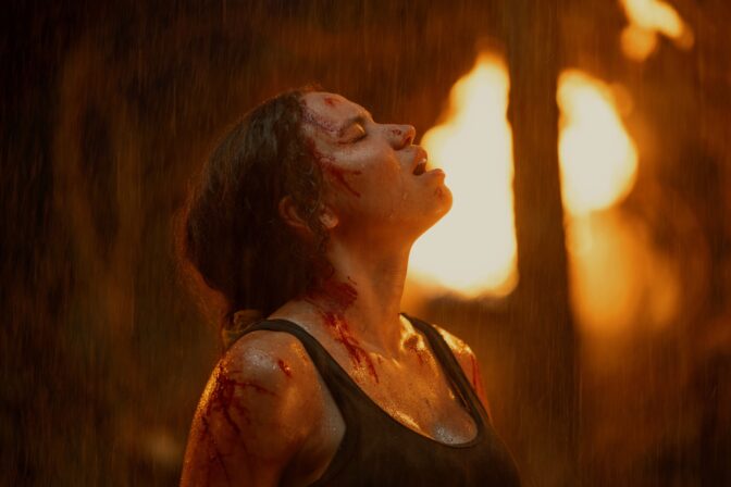 Jurnee Smollett berättar för MovieZine om hur det var att skådespela i verkliga bränder i "Smoke".