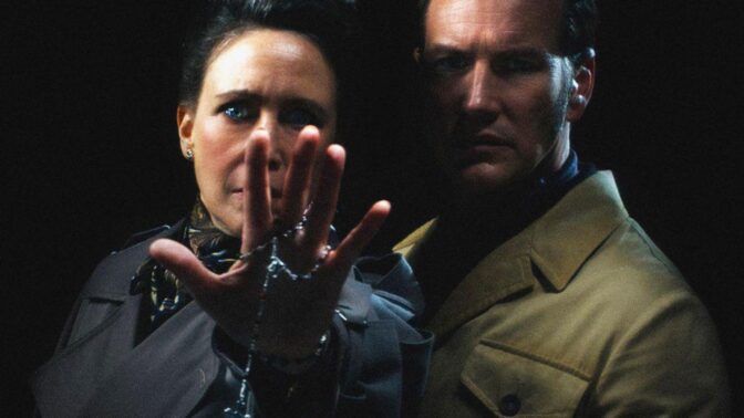 Paret Warren tar farväl i höst.