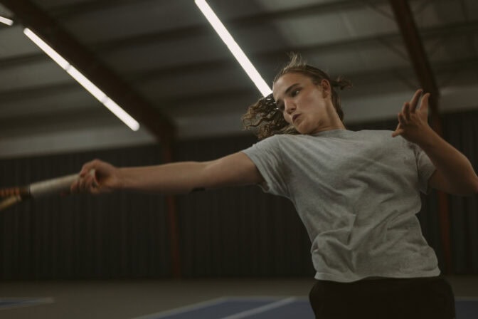 Vad händer när man hamnar mitt i en skandal som stör spelet i sporten man älskar?