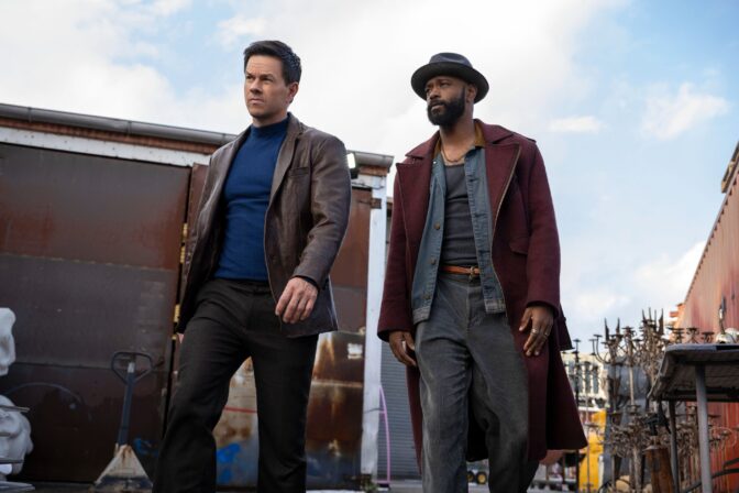 Mark Wahlberg ch LaKeith Stanfield spelar fult.