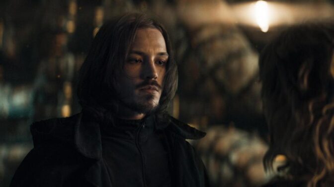 Simon Lööf i "In the Lost Lands" med Milla Jovovich