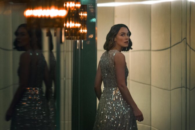 "The Woman in Cabin 10". 