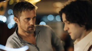 S&M romcom med en läderklädd Alexander Skarsgård