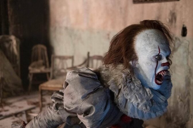 Clownen Pennywise har mött sin fiende: paret Warrens.