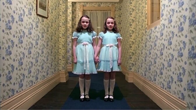Ikoniska tvillingar i "The Shining"