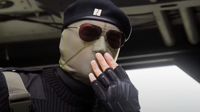 En maskerad Lee Pace som mordisk lönnmördare i "The Running Man".