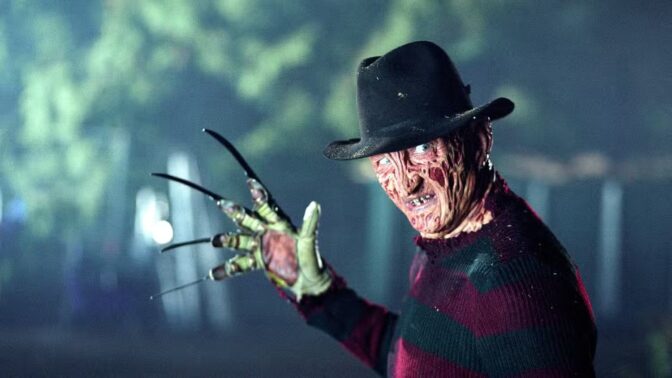 Robert Englund som Freddy Krueger.