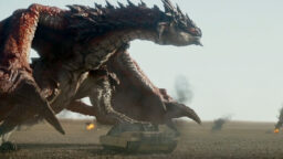 2021 års maxade fantasyaction är snygg, svettig och stilren – nu på HBO Max