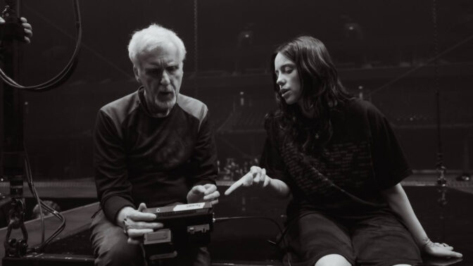 Cameron och Eilish är duon vi inte visste att vi behövde. Foto: Paramount.