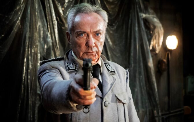 Udo Kier i "Iron Sky"