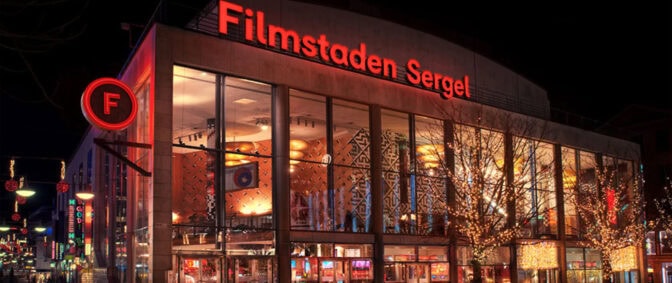 Filmstadens nya prismodell försämrar upplevelsen för de mest trogna besökarna.