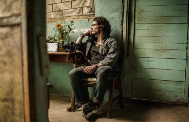 Fra Fee i "The Last Photograph", av Zack Snyder.