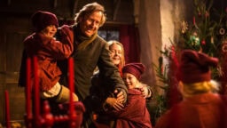 9 nya filmer på Viaplay idag! Återupptäck en ”närmast perfekt” svensk julfilm från 2014
