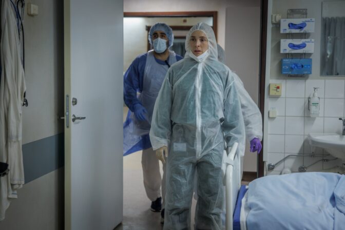 Aliette Opheim axlar en av huvudrollerna i den nya originalserien "Vaka" från Prime Video.