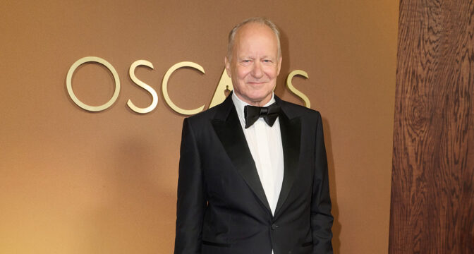 Stellan får damma av finkostymen den 15 mars.