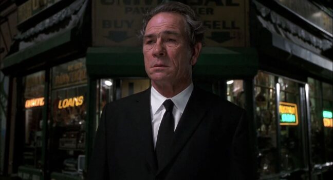 Tommy Lee Jones i "Men in Black II".