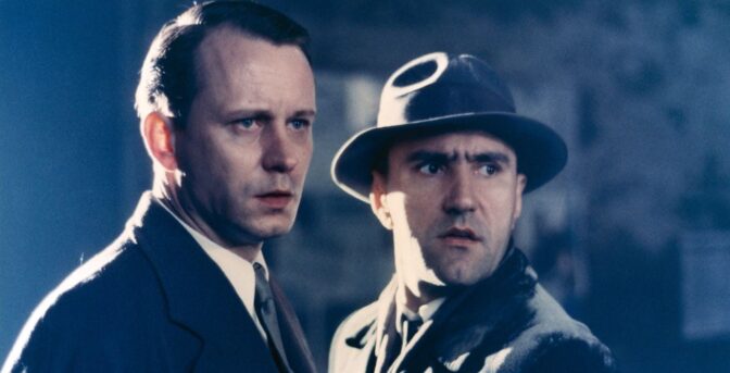 Stellan Skarsgård som Raoul Wallenberg.