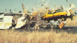 På tv inatt: 70-talets största actionsuccé fick aldrig visas på bio i Sverige