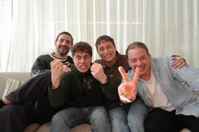 IJustWantToBeCool samt regissören Alain Darborg