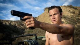 Hyllade TV-serien älskas av Netflix-tittarna: ”Beroendeframkallande binge”