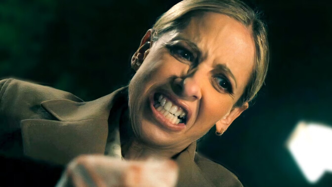 Sarah Michelle Gellar i glittrig actionkomedi med drag queens