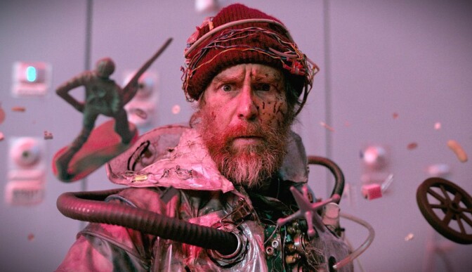 Mordisk AI spårar ur i mörk satir med Sam Rockwell i toppform – ute digitalt