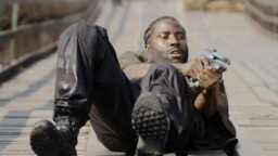 Ikväll på TV: ”Underhållande och visuellt slående science fiction” från 2023