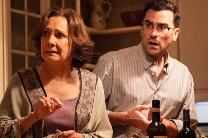 ”Schitt’s Creek”-skaparens nya svarta komedi streamar nu hos Netflix