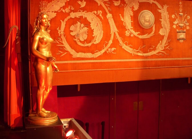 En liten del av biografen Skandia.