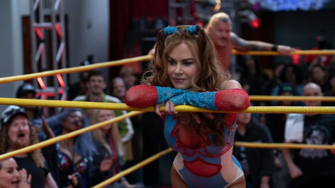 Nicole Kidman som underhållningsbrottare i ringen.