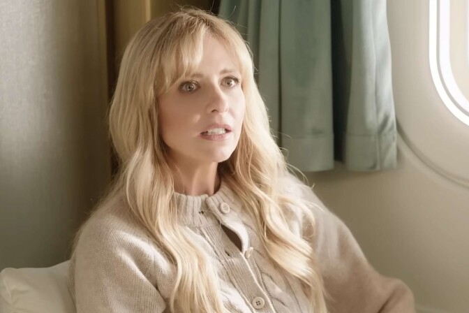 Glöm ”Bullet Train” – se trailern till årets galnaste, mest stjärnspäckade komedi