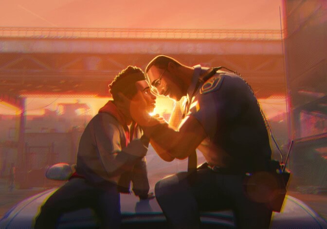 Miles Morales och hans pappa delar en fin stund mot en solnedgång. Eller är det en soluppgång?