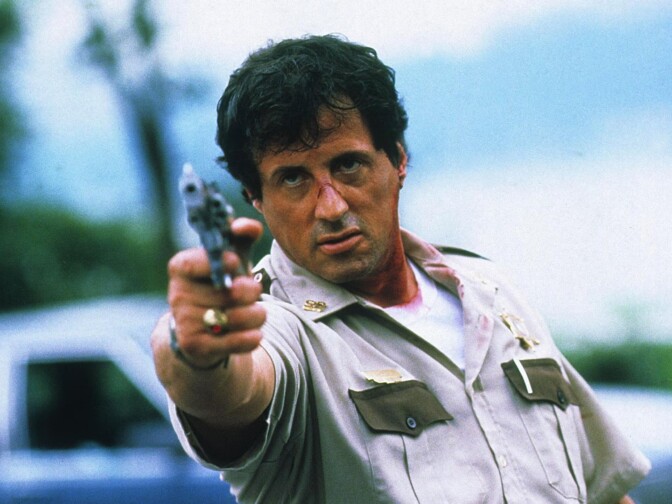 Klassisk Sylvester Stallone-thriller blir tv-serie av originalskaparen