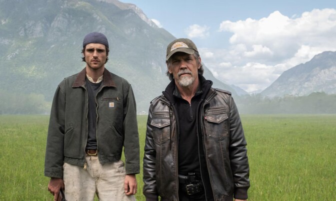 Se de första bilderna från Ridley Scotts postapokalyptiska drama ”The Dog Stars”