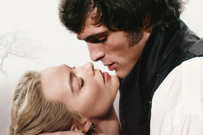 Margot Robbie och Jacob Elordi.