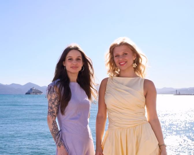 Bianca Delbravo och Lina Betnér.