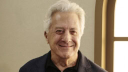 89-årige Dustin Hoffman gör comeback i tre tunga filmer samtidigt