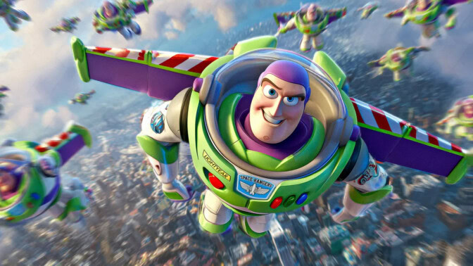 Buzz Lightyear, Buzz Lightyear, Buzz Lightyear och... ännu fler Buzz LIghtyear...