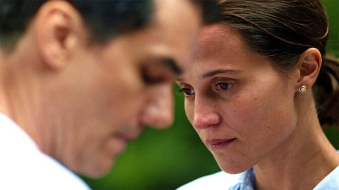 Alicia Vikander och Wagner Moura i "The Last Day"