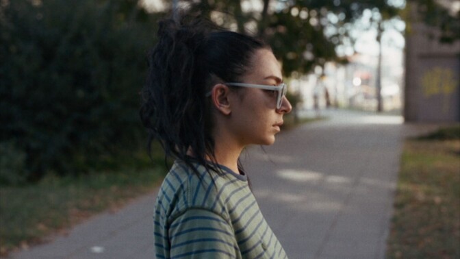 Charli XCX i "Erupcja"