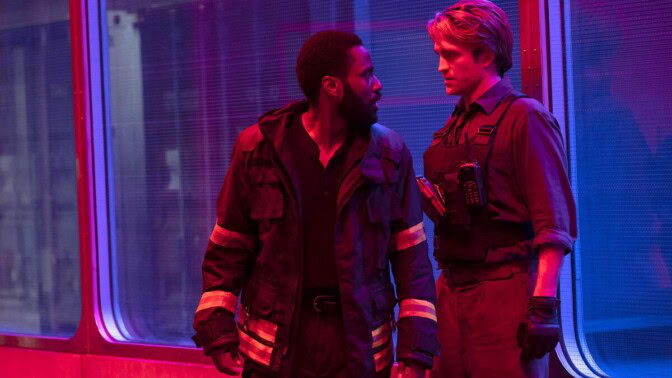 Kvällens tv-tips: Christopher Nolan gav oss 2020 års snyggaste sci-fi-thriller