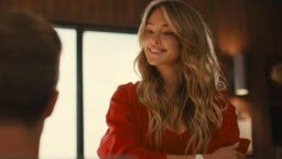 “Baywatch”-rebooten visar upp skådespelarna i ny trailer