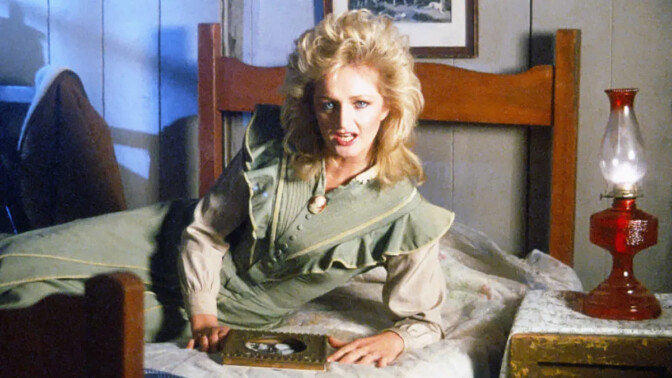 Bonnie Tyler.
