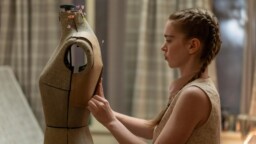 Trailerpremiär: Nya ”Carrie” tar Stephen Kings skräckberättelse till nutid