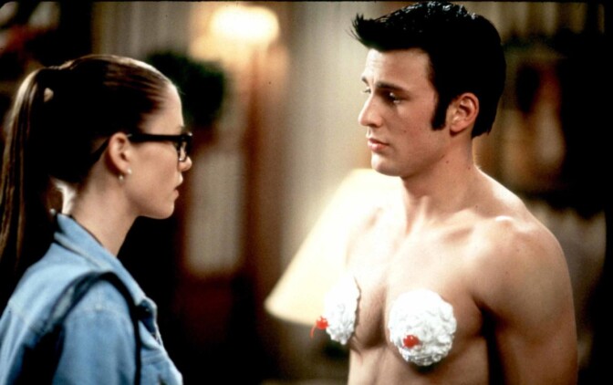 Chris Evans filmdebuterar i "Not Another Teen Movie". Kvällens film?