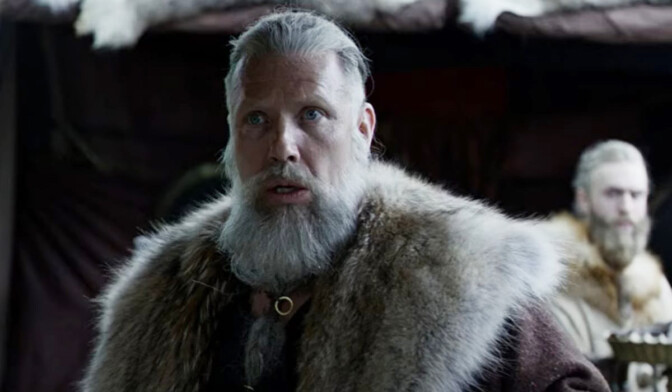 Ikväll på tv: Se Mikael Persbrandt som viking i påkostad fantasy-flopp från 2017